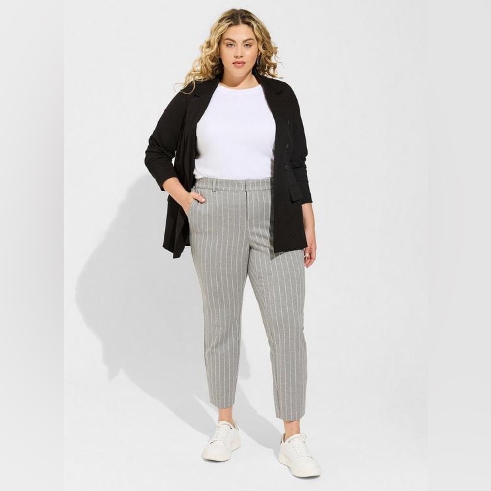 Torrid Comfort Flex Waistband Slim Taper Studio Luxe Ponte High-Rise Pant Gray